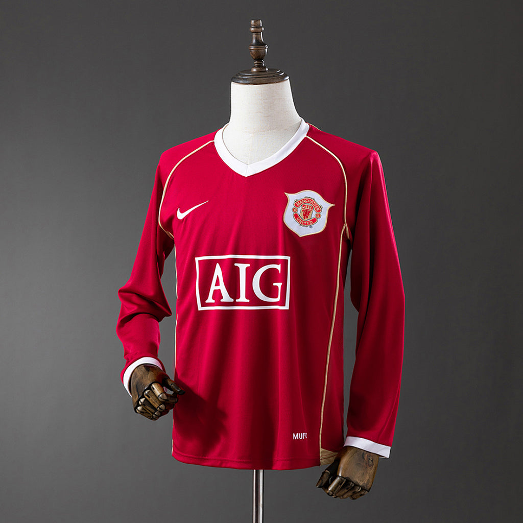 Camiseta Retro Manchester United Local Manga Larga 06/07 - frente