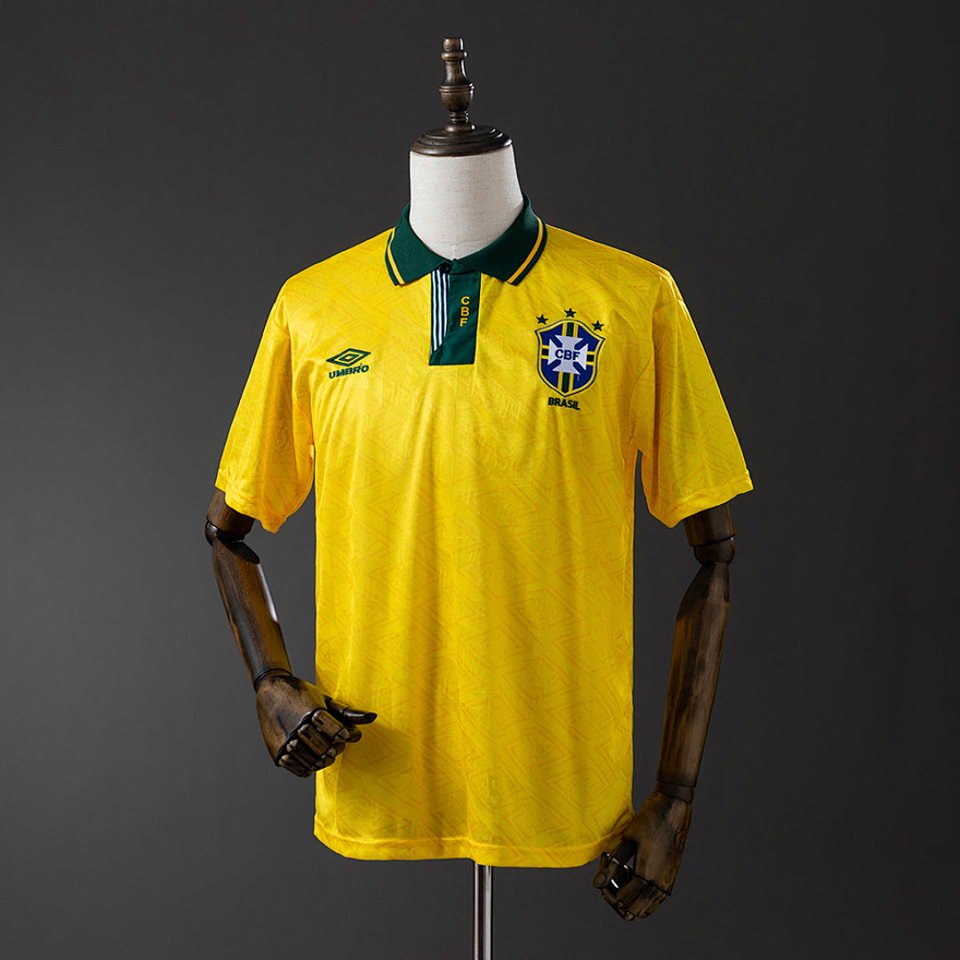 Camiseta Retro Brasil Local 91/93 - frente