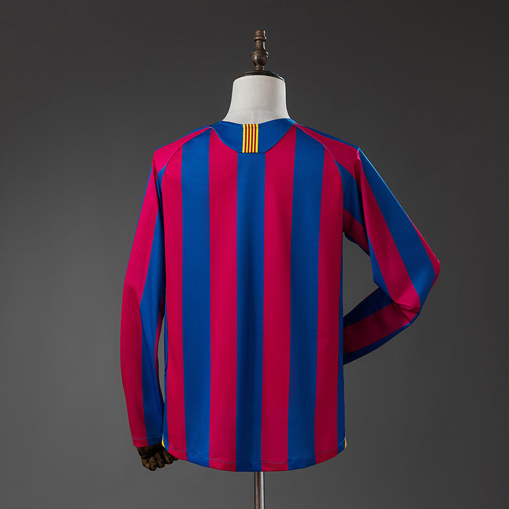 Camiseta Retro FC Barcelona Local Roja y Negra Manga Larga 05/06 - espalda