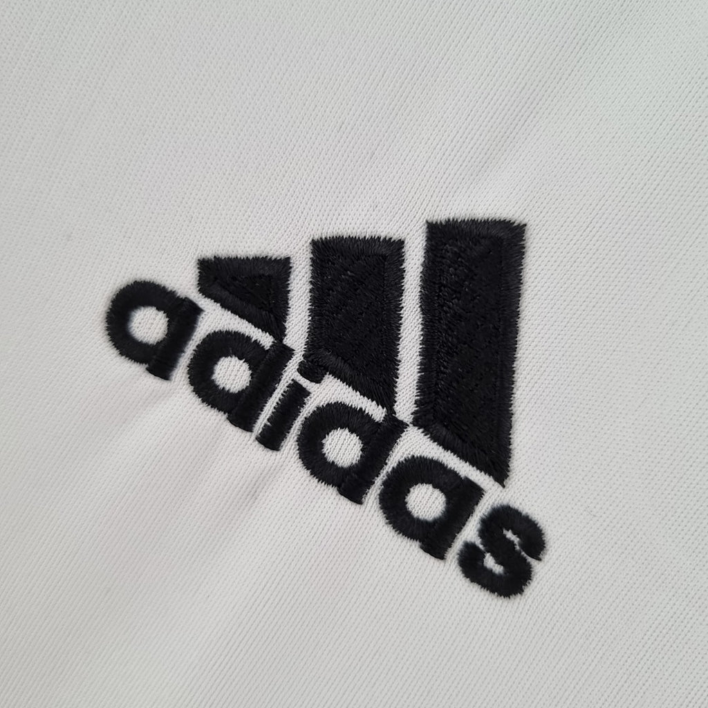 Camiseta Retro Real Madrid Local Gris Claro y Gris 22/23 - espalda