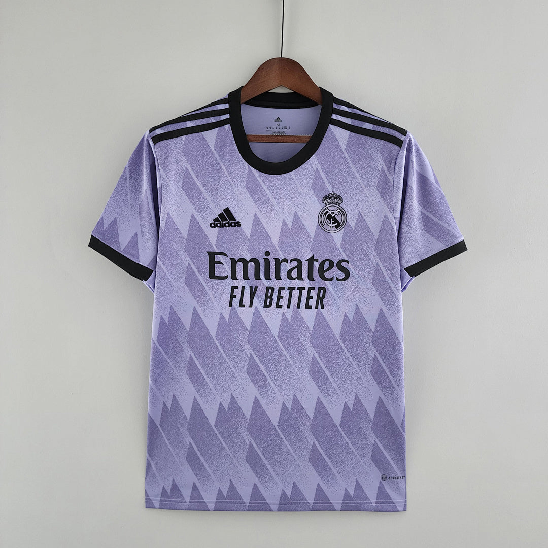 Camiseta Retro Real Madrid Visita 22/23 - frente