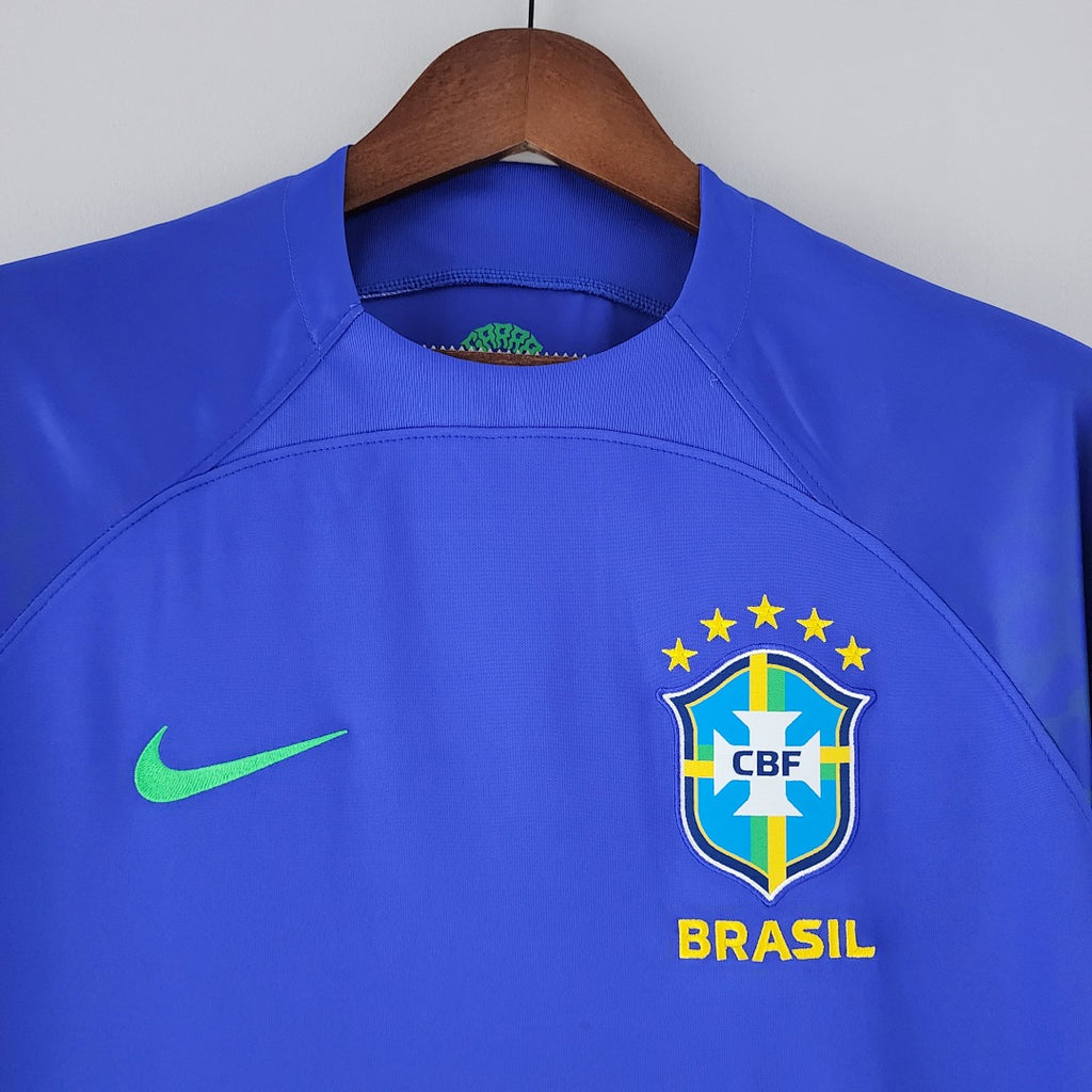 Camiseta Retro Brasil Visita Mundial 2022 - espalda