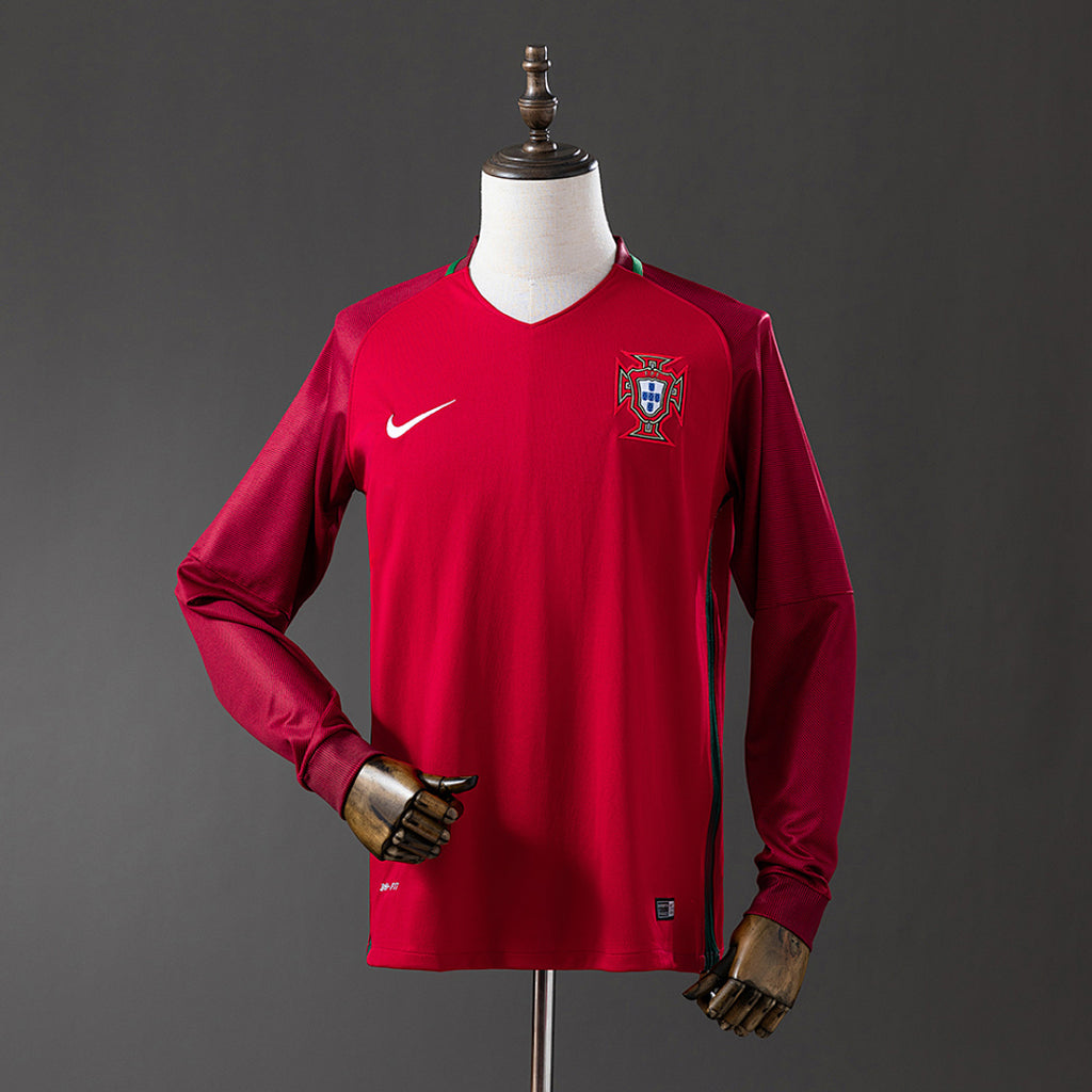 Camiseta Retro Portugal Local Manga Larga 2016 - frente