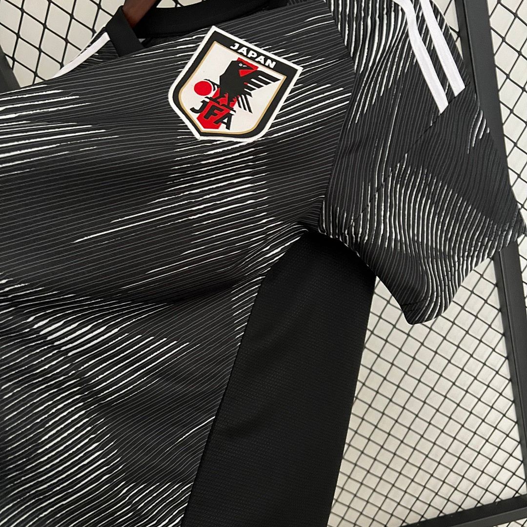 Camiseta Japón Negra y Gris Edición Especial 2023 - espalda