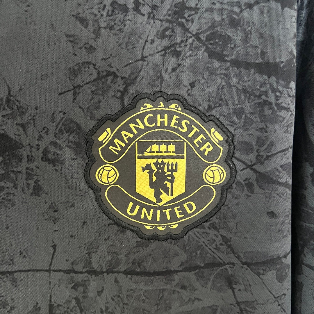 Camiseta Manchester United Negra y Gris Edición Especial 2024/25 - espalda
