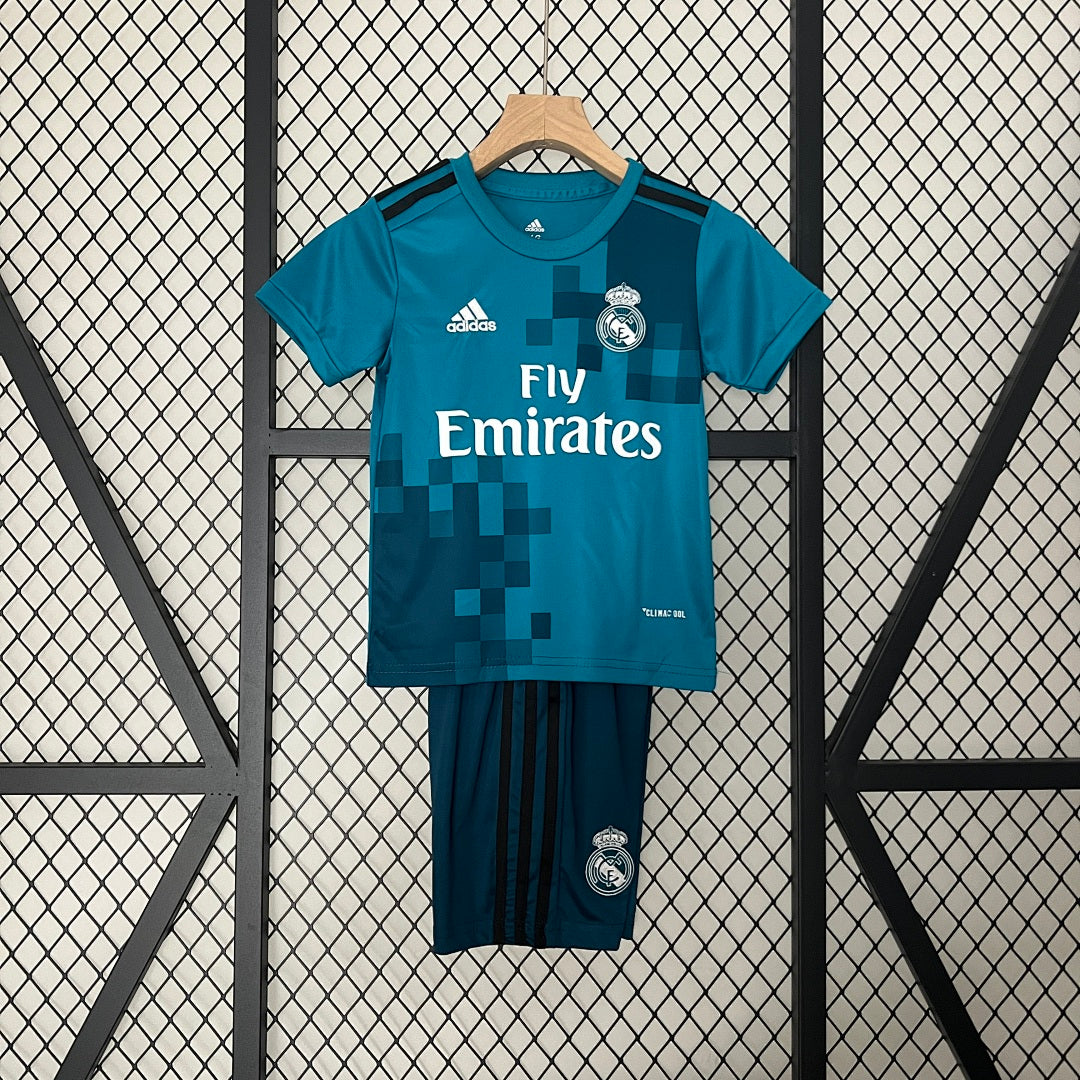 Conjunto Niños Real Madrid Tercera Azul y Negra 17/18 - frente