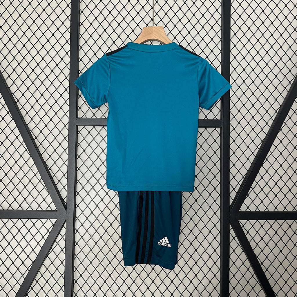 Conjunto Niños Real Madrid Tercera Turquesa y Azul 17/18 - espalda