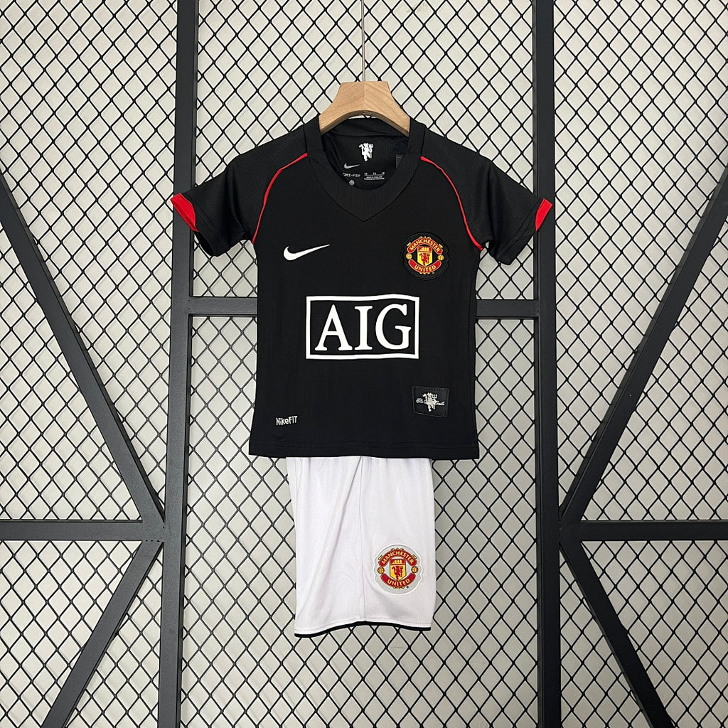 Conjunto Niños Manchester United Negra 07/08 - frente