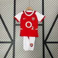Conjunto Niños Arsenal Local Roja y Blanca 02/04 - frente