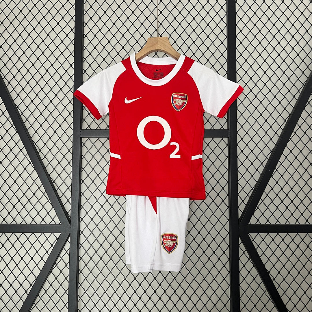 Conjunto Niños Arsenal Local Roja y Blanca 02/04 - frente