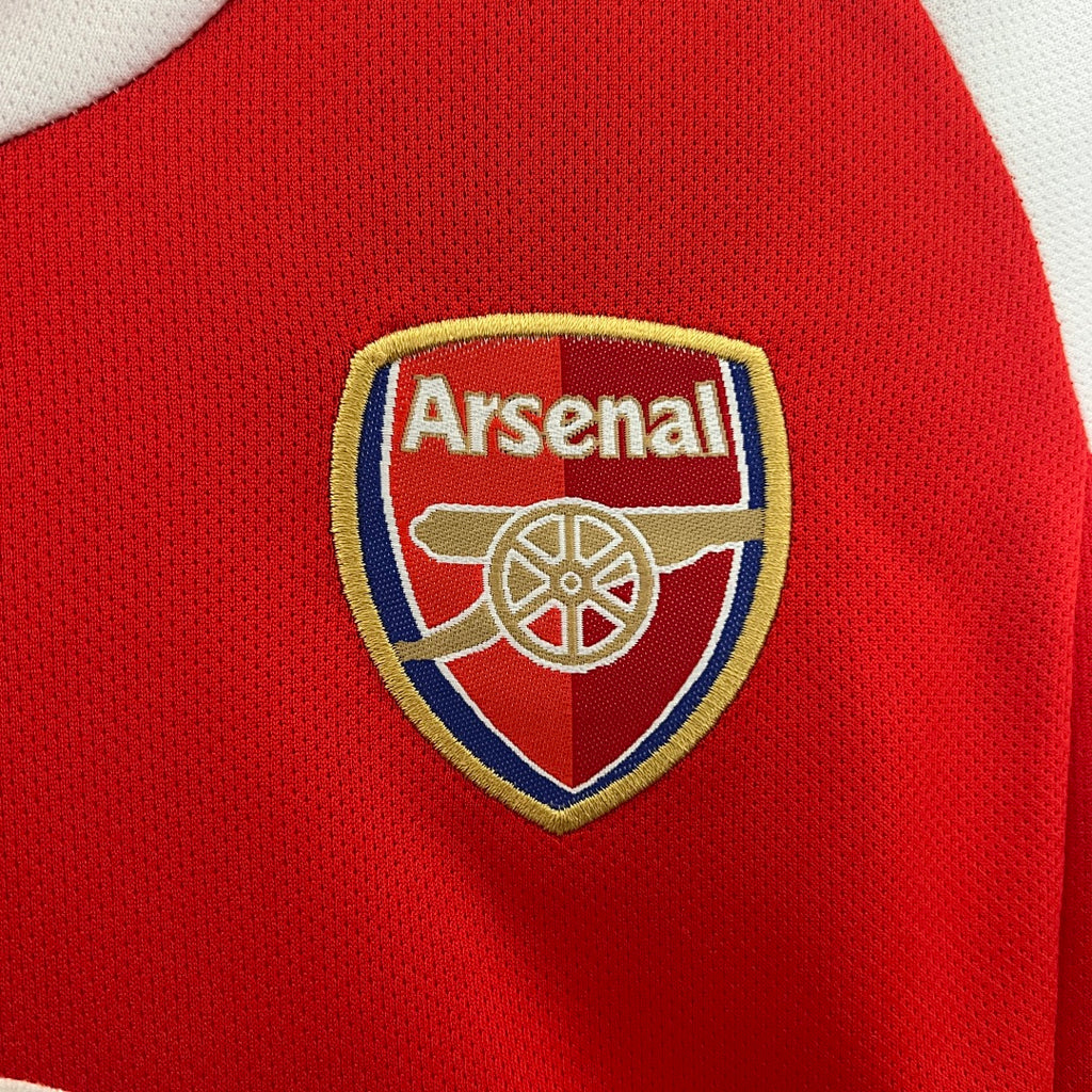Conjunto Niños Arsenal Local Roja y Blanca 02/04 - espalda