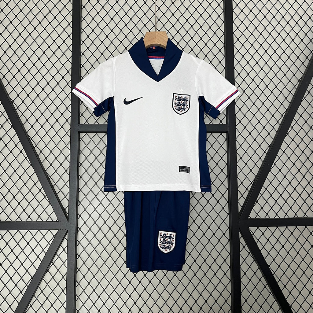 Conjunto Niños Inglaterra Local 2024 - frente