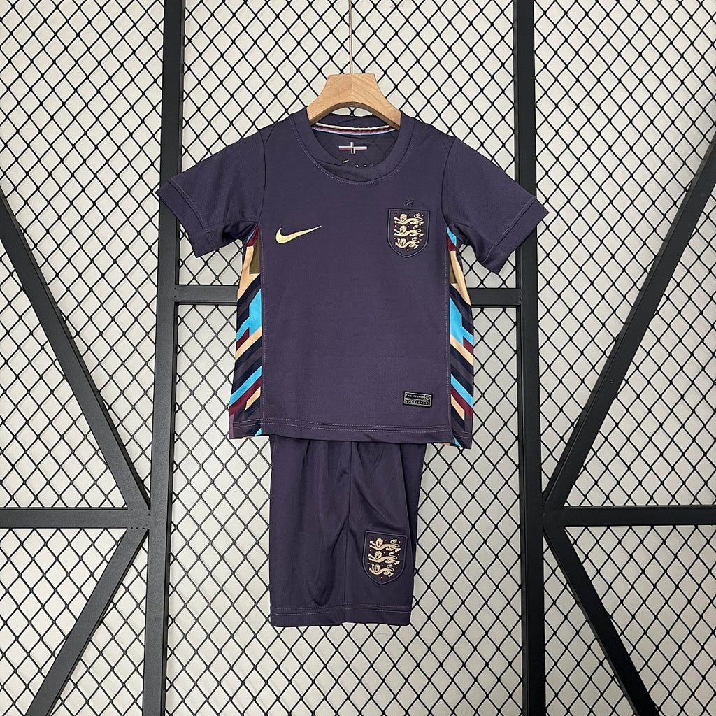 Conjunto Niños Inglaterra Visita 2024 - frente