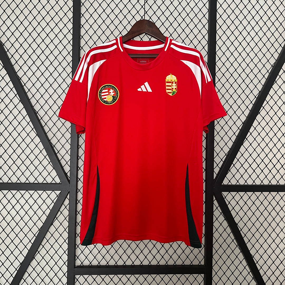 Camiseta Hungría Local Roja y Burdeos 2024 - frente