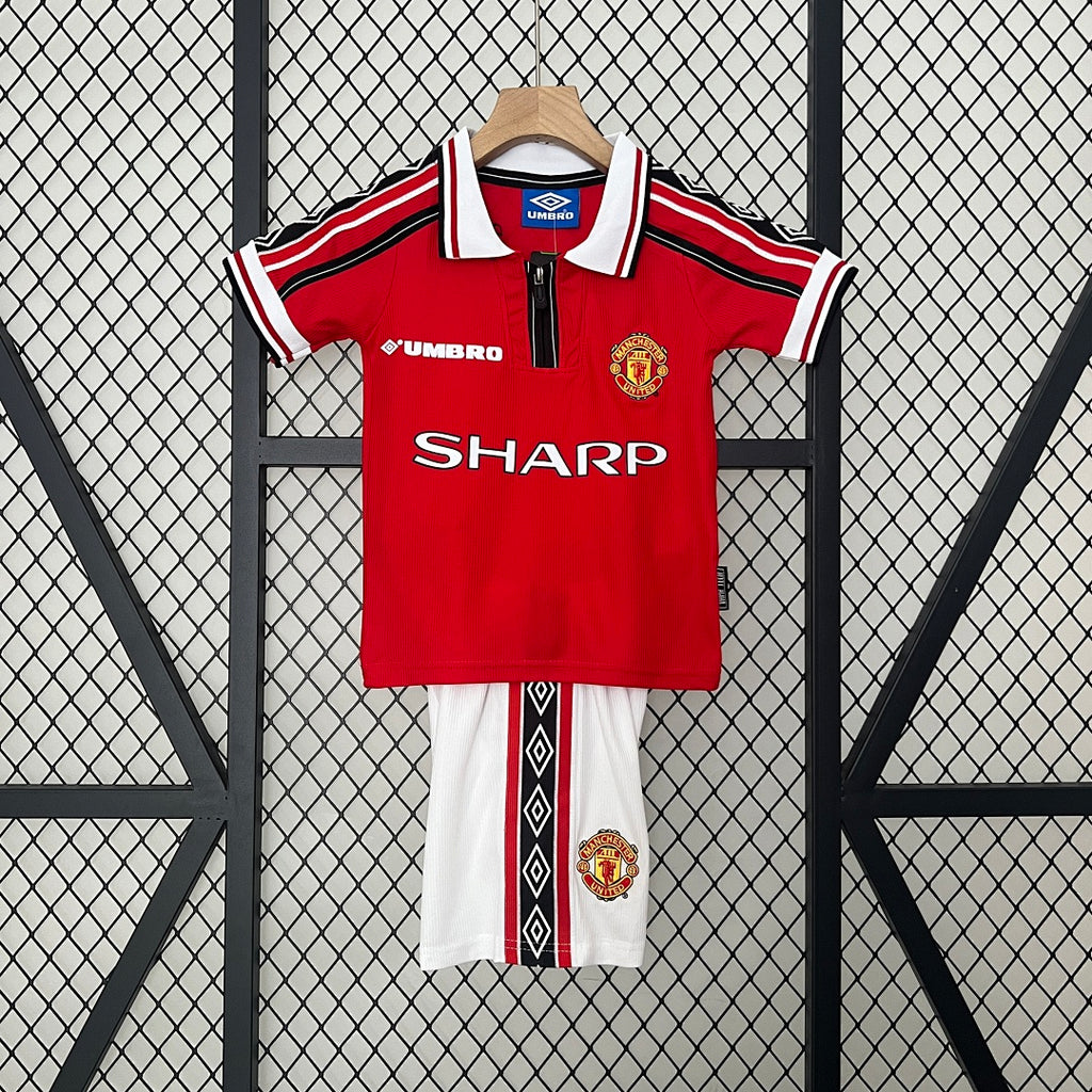 Conjunto Niños Manchester United Local 98/99 - frente
