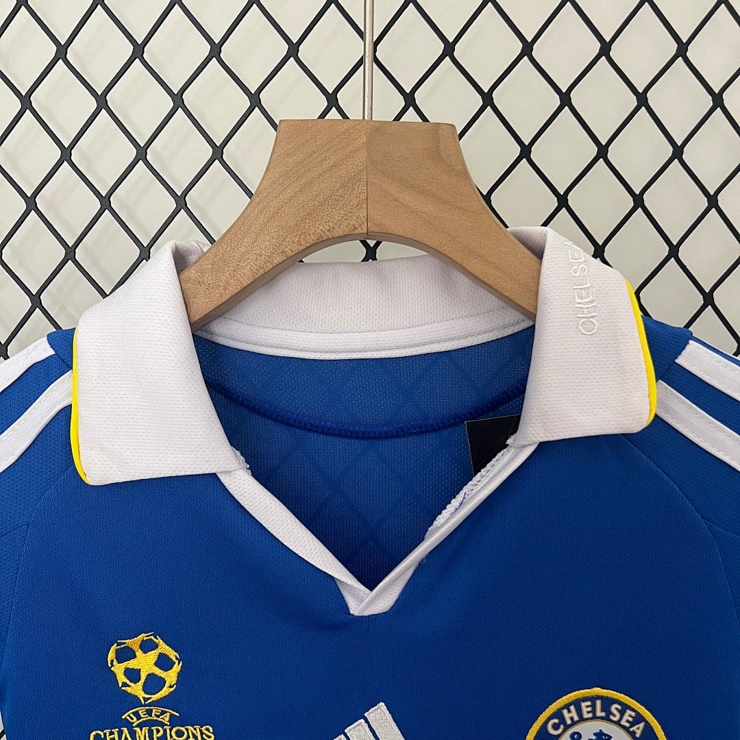 Conjunto Niños Chelsea Local Champions League 08/09 - espalda