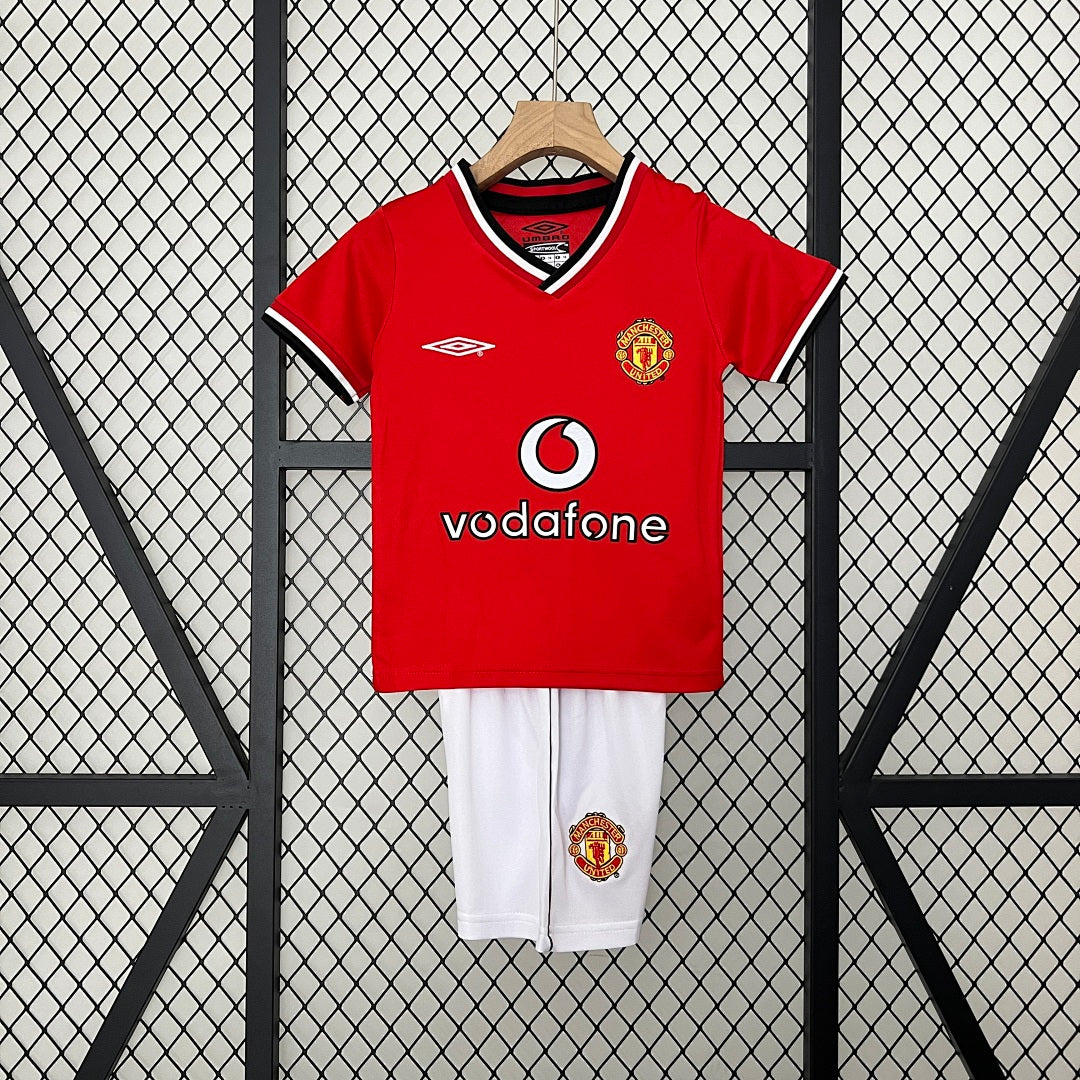 Conjunto Niños Manchester United Local 00/01 - frente