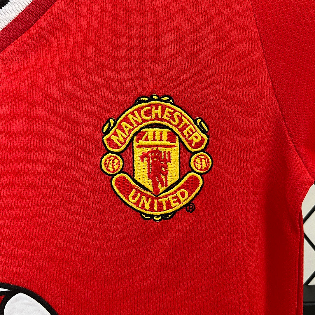 Conjunto Niños Manchester United Local 00/01 - espalda