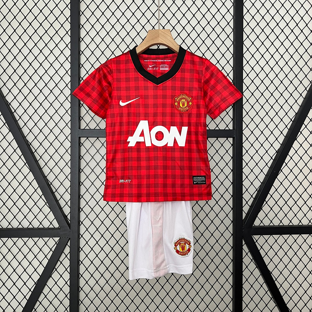 Conjunto Niños Manchester United Local 12/13 - frente