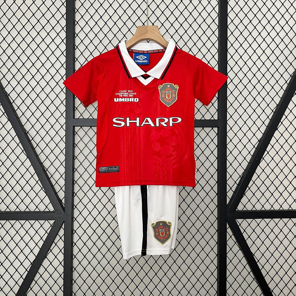 Conjunto Niños Manchester United Local 99/00 - frente