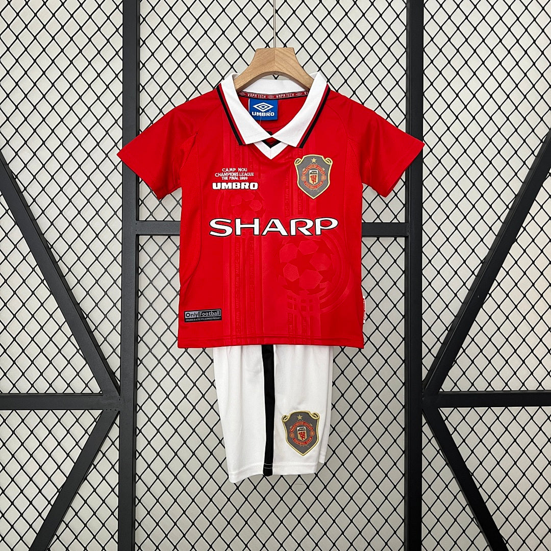 Conjunto Niños Manchester United Local 99/00 - frente