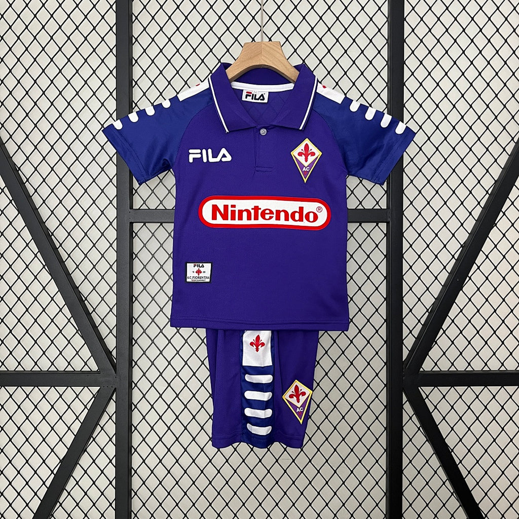 Conjunto Niños Fiorentina Local 1998 - frente