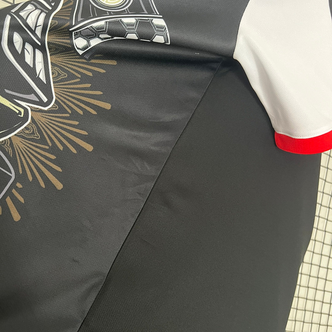 Camiseta Japón Negra y Gris Edición Especial 2024 - espalda