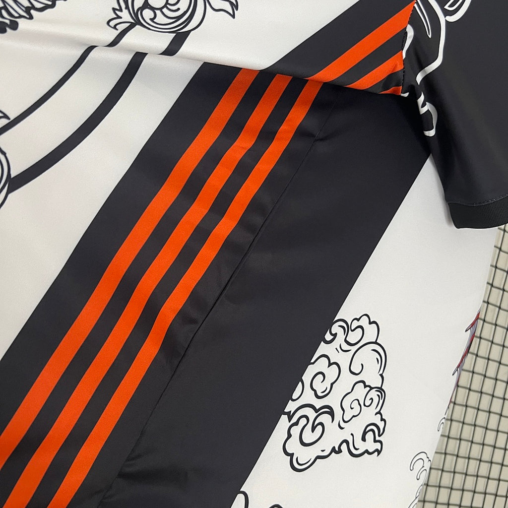 Camiseta Japón Blanca y Negra Edición Especial 2024 II - espalda