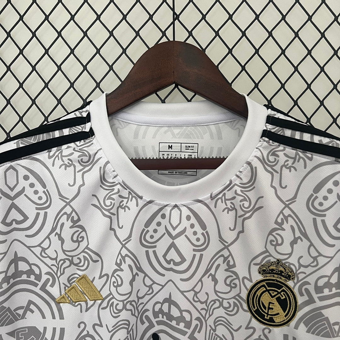 Camiseta Real Madrid Blanca y Gris Claro Edición Especial 2024/25 - espalda