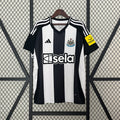 Camiseta Newcastle United Local 2024/25 - frente