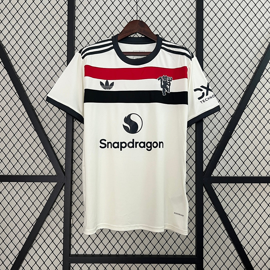 Camiseta Manchester United Tercera 2024/25 - frente