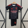 Conjunto Niños SL Benfica Visita 2024/25 - frente