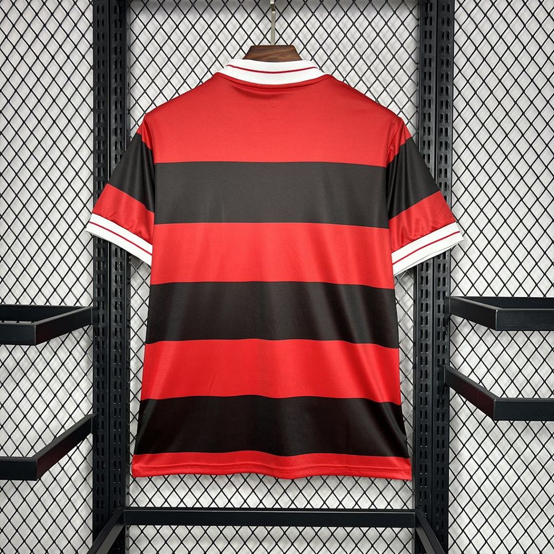 Camiseta Retro Flamengo Negra y Roja Edición Especial 2018 - espalda
