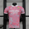 Camiseta Real Madrid Roja y Gris Claro Edición Especial 2024/25 Versión Jugador - frente