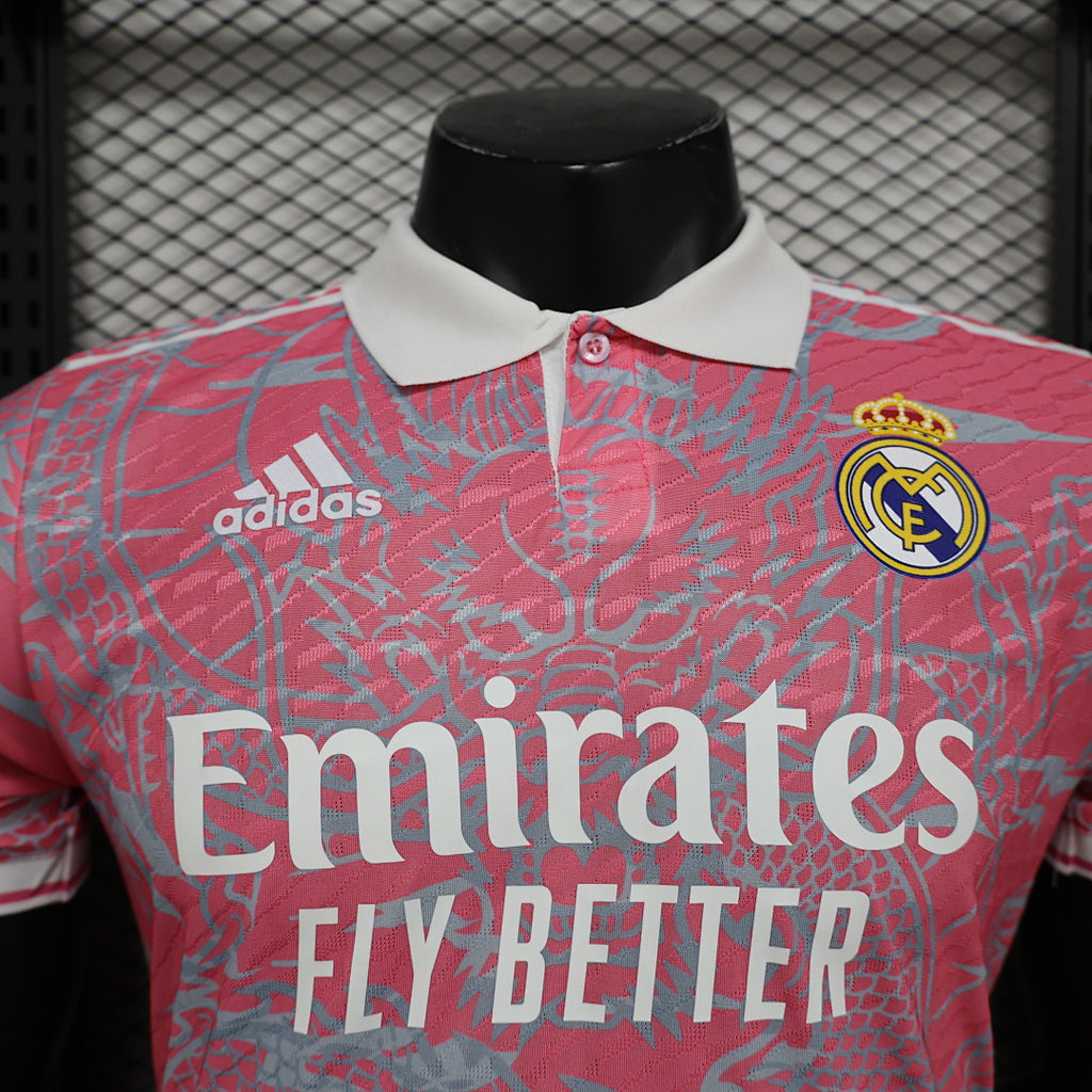 Camiseta Real Madrid Roja y Gris Claro Edición Especial 2024/25 Versión Jugador - espalda