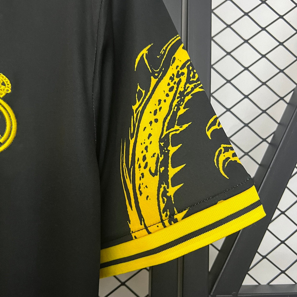 Camiseta Real Madrid Amarilla y Negra Edición Especial 2024/25 - espalda