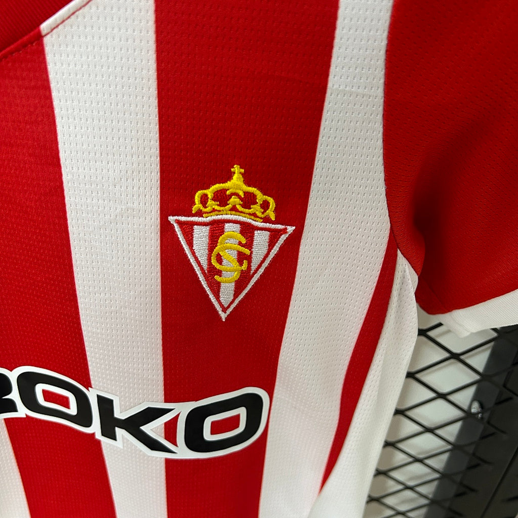 Conjunto Niños Sporting de Gijón Local 2024/25 - espalda