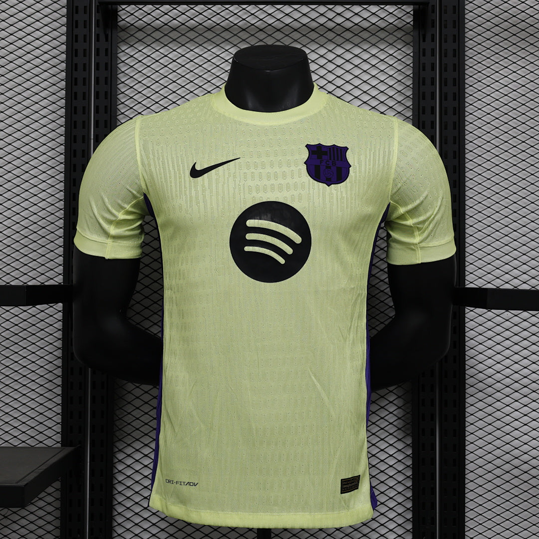 Camiseta FC Barcelona Verde y Negra Edición Especial 2024/25 Versión Jugador - frente