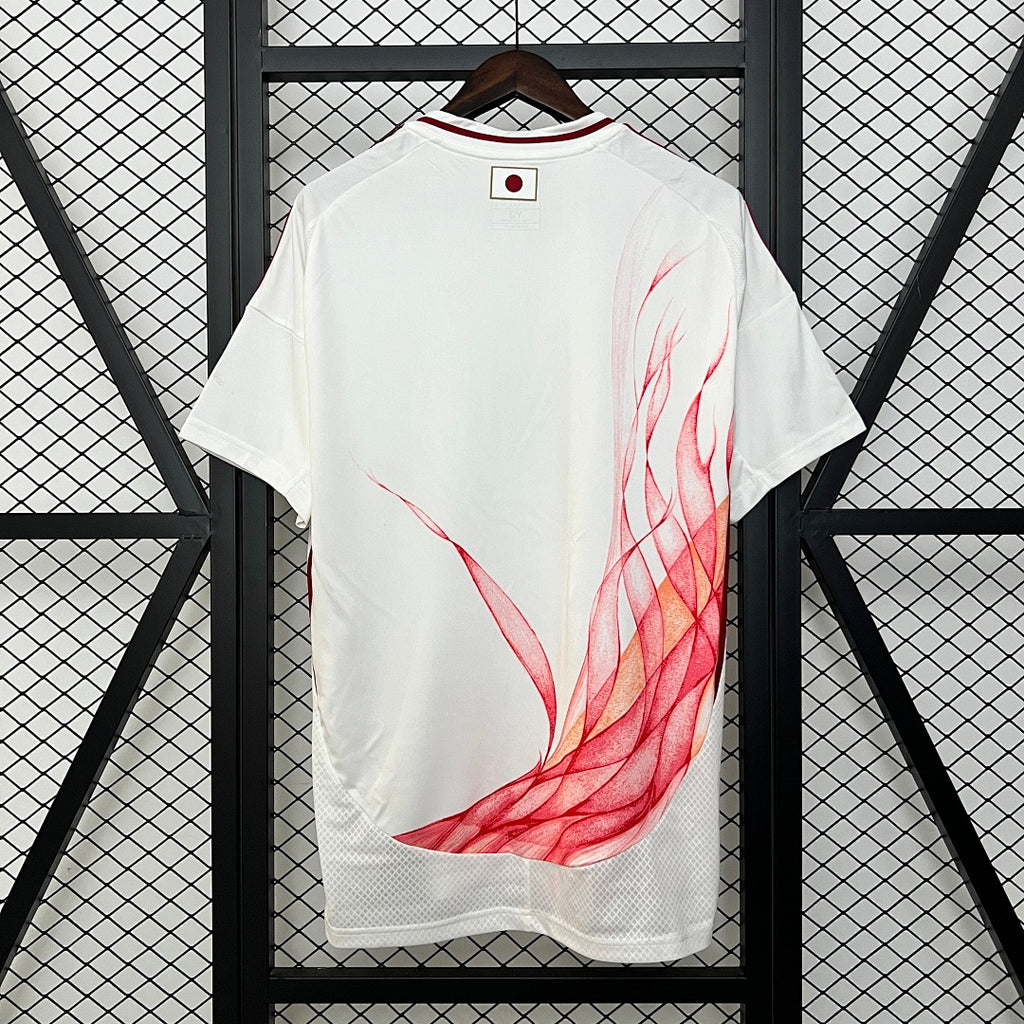 Camiseta Japón Gris Claro y Negra Edición Especial 2024 IV - espalda