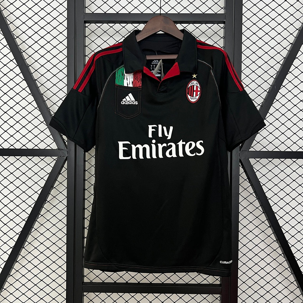 Camiseta Retro AC Milan Negra 12/13 - frente