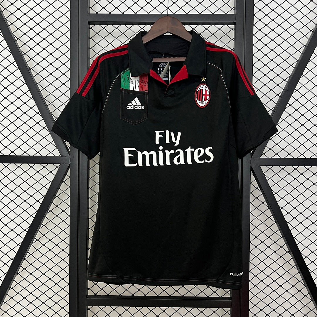Camiseta Retro AC Milan Negra 12/13 - frente
