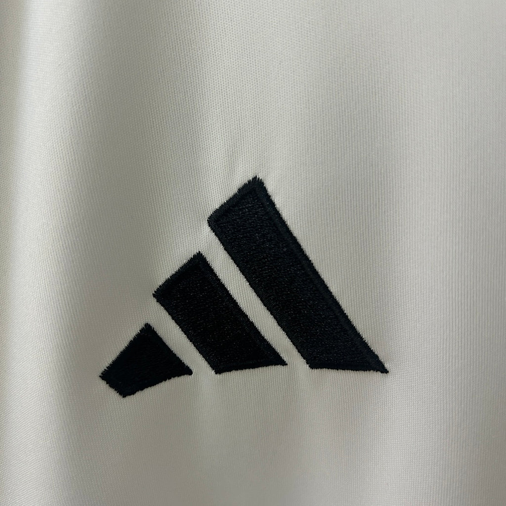 Camiseta Arsenal Gris Claro y Negra Blanca Edición Especial 2025/26 - espalda