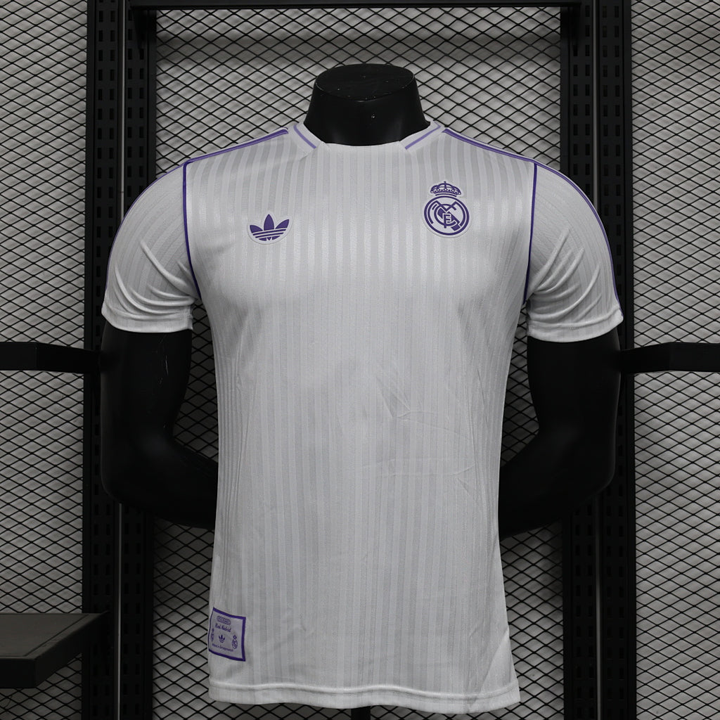 Camiseta Real Madrid Gris Claro y Negra Edición Especial 2025/26 Versión Jugador - espalda