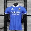 Camiseta Real Madrid Azul y Negra Edición Especial 2025/26 Versión Jugador - frente