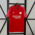 Camiseta PSG Cuarta Roja y Negra 2024/25 - frente