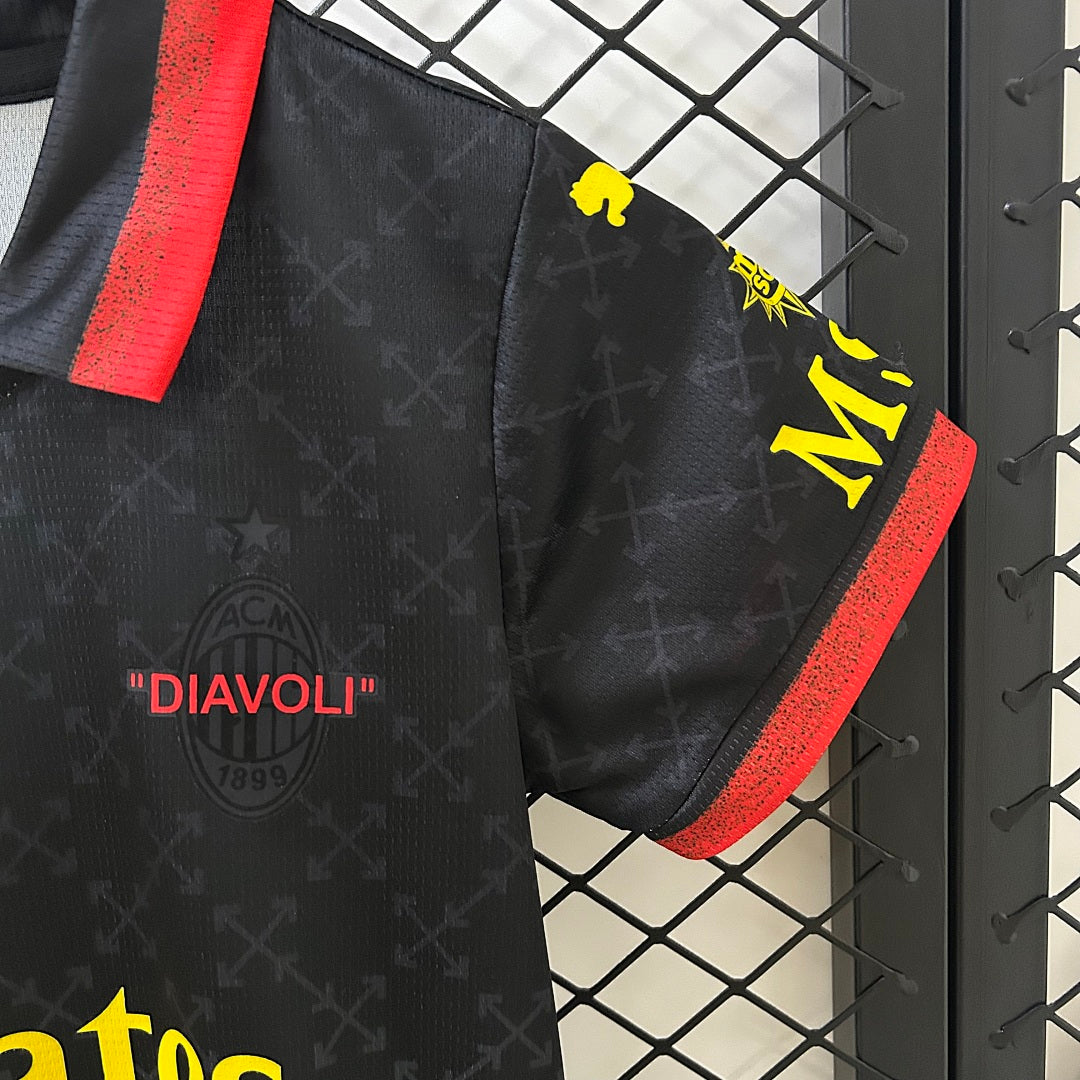 Conjunto Niños AC Milan Dorada y Negra Edición Especial 2025/26 - espalda