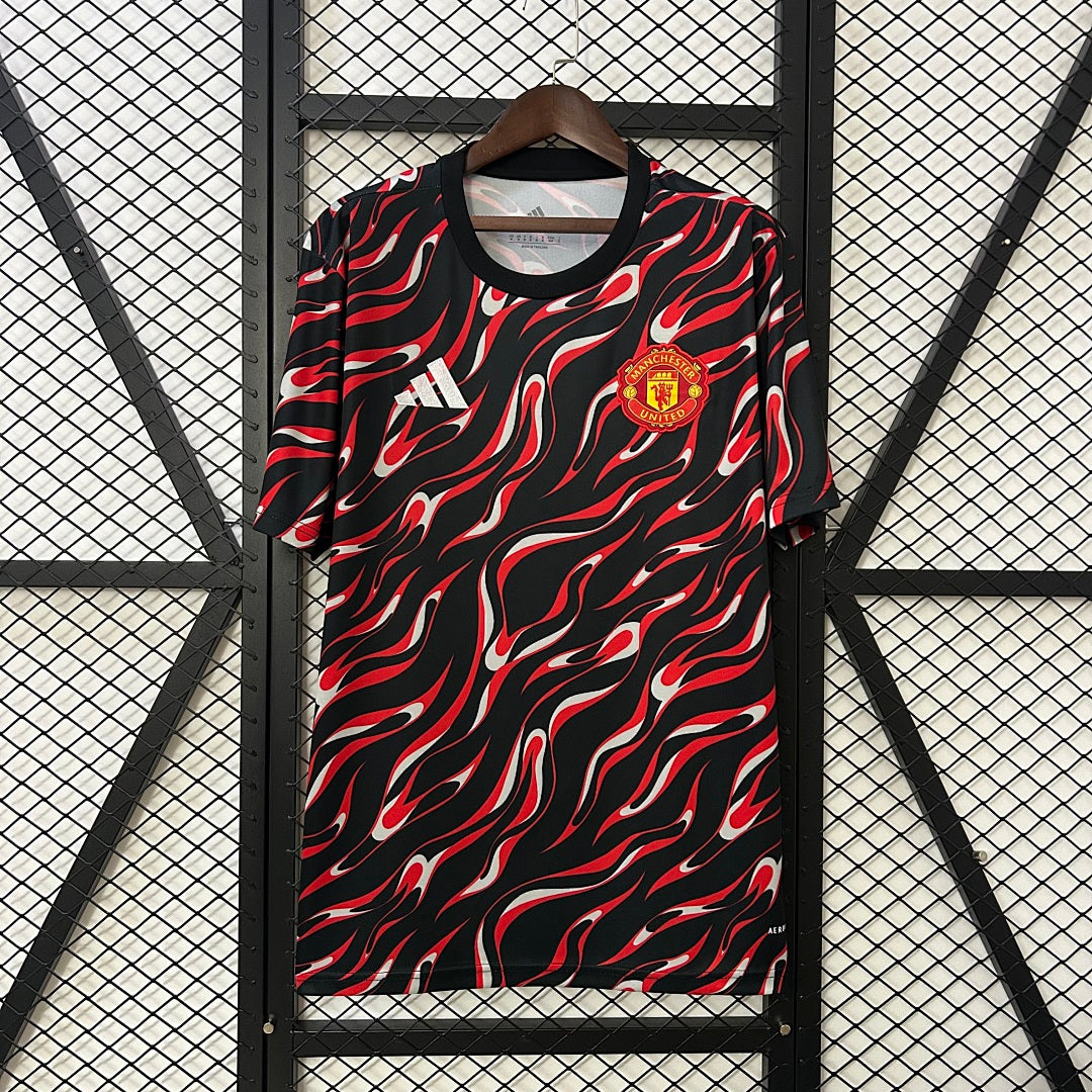 Camiseta Manchester United Negra y Burdeos Edición Especial 2025/26 - frente