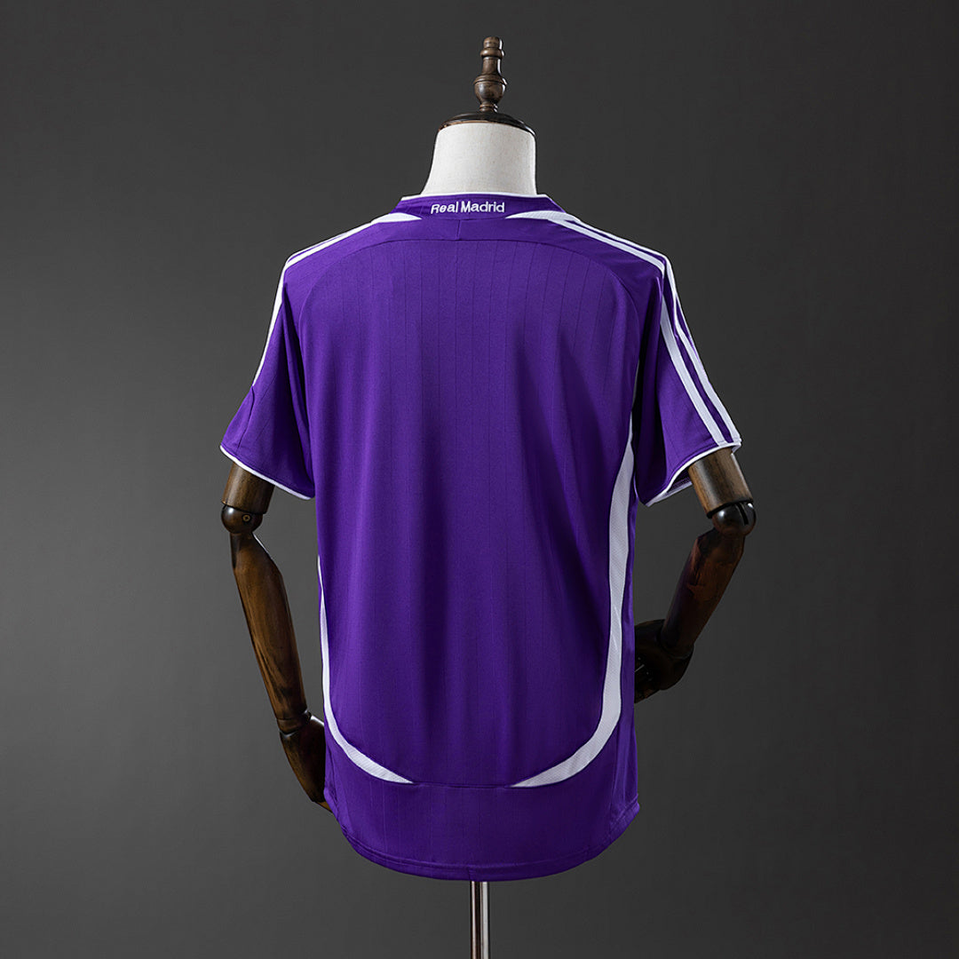 Camiseta Retro Real Madrid Tercera Morada y Negra 06/07 - espalda
