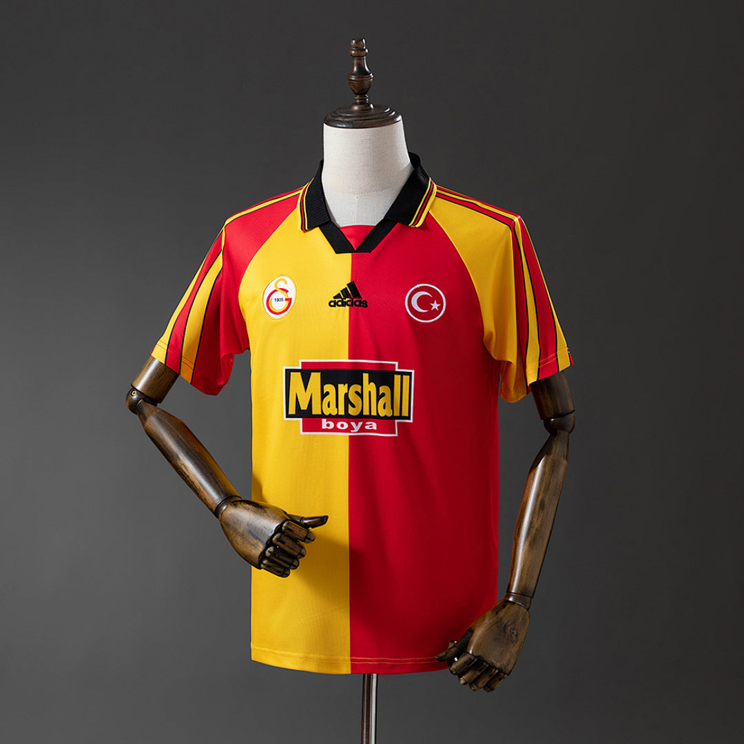 Camiseta Retro Galatasaray Local 98/99 - frente