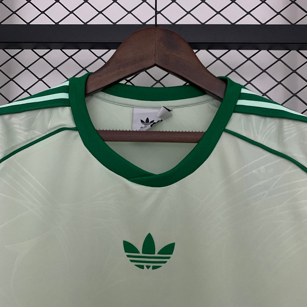 Camiseta Celtic Gris Claro y Negra Edición Especial 2025/26 - espalda
